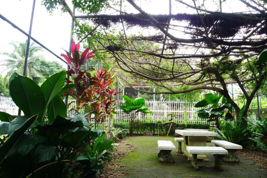 Baan Kaewta Hotel Chiang Mai Exterior photo